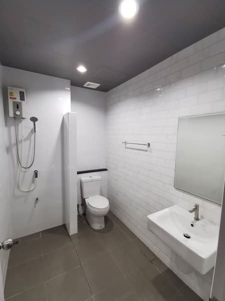 The Trop Urban มอเตอร์เวย์ ลาดกระบัง, Bangkok, Thab Yao, Lat Krabang, Bangkok, 4 Bedrooms, 145 sqm, Townhouse For Rent, by คุณ ณิชาภา, 500199081 - DDproperty.com