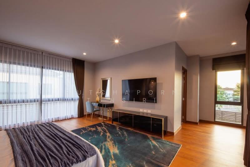 Pool Villa ให้เช่า ใกล้กาดฝรั่ง เพียง 5 นาที ค่าเช่า 99,000 บาท / เดือน รหัสทรัพย์ : No.14P018, เชียงใหม่, บ้านแหวน, หางดง, เชียงใหม่, 200 ตร.ม., บ้านเดี่ยว ให้เช่า, โดย Rutchaporn Tunsiri, 500199114 - DDproperty.com