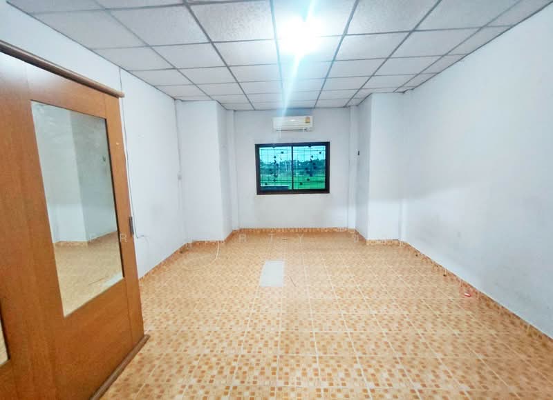 ทาวน์เฮ้าส์ท่าไข่ ฉะเชิงเทรา, Chachoengsao, Tha Khai, Muang Chachoengsao, Chachoengsao, 2 Bedrooms, 120 sqm, Townhouse For Sale, by The Best Property ซายน์, 500199116 - DDproperty.com