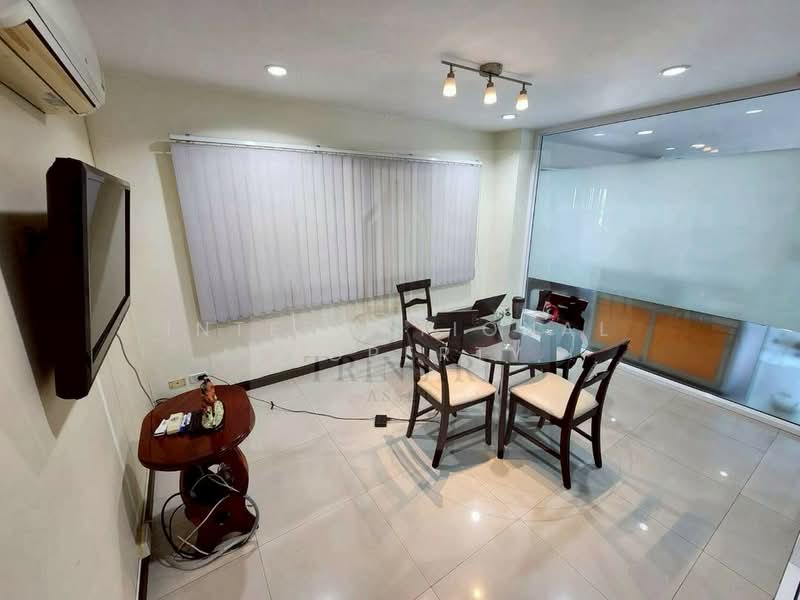 WPDD-102 ขาย อาคารสำนักงาน 5 ชั้น ซอยนวลจันทร์ 36 - นวมินทร์ 163, Bangkok, Nuan Chan, Bueng Kum, Bangkok, 5 Bedrooms, 700 sqm, Townhouse For Sale, by International Property, 500199125 - DDproperty.com