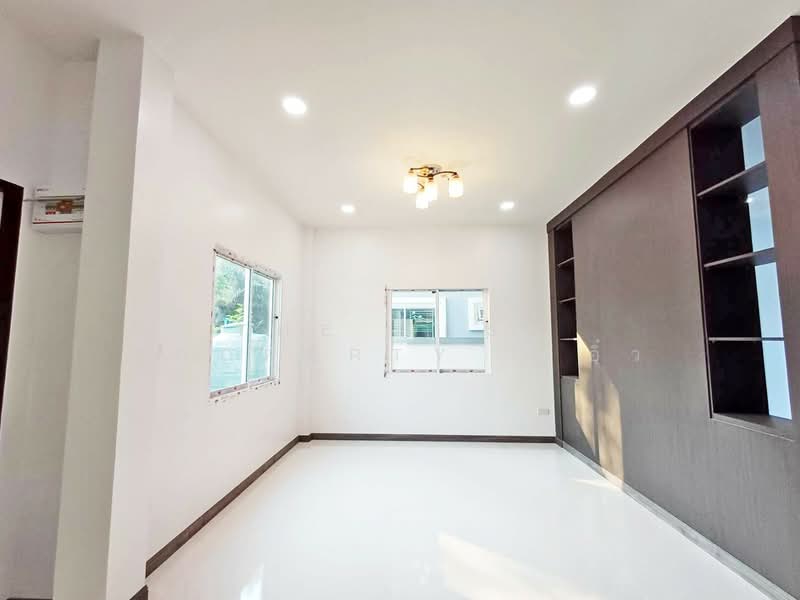 หมู่บ้านแม่กลองวิลล่า สมุทรสงคราม, Samut Songkhram, Lat Yai, Muang Samut Songkhram, Samut Songkhram, 3 Bedrooms, 120 sqm, Single Detached House For Sale, by The Best Property อิ๋ว, 500199130 - DDproperty.com