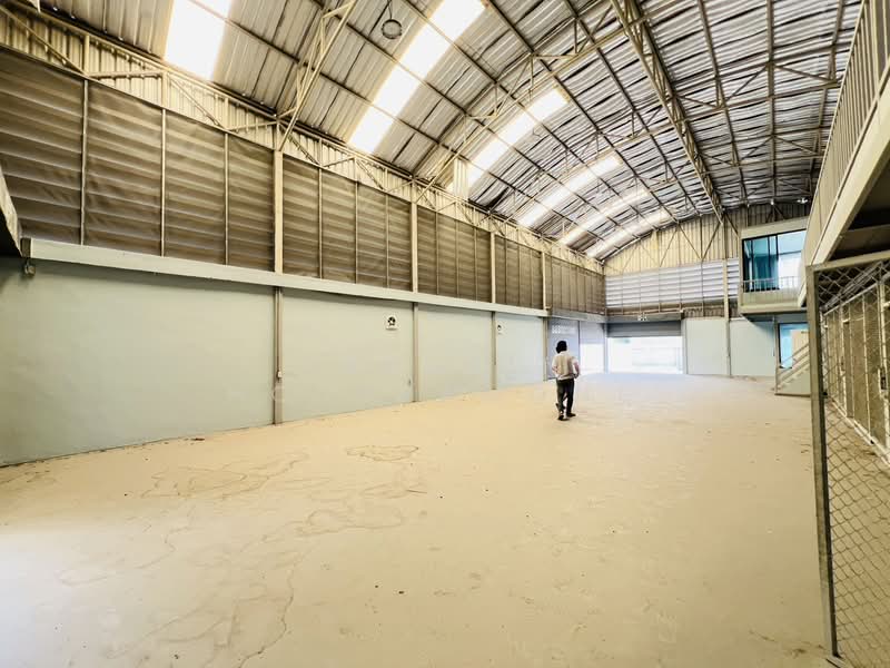 ให้เช่าโกดัง แจ้งวัฒนะ ปากเกร็ด นนทบุรี 600ตรม ใกล้รถไฟฟ้าสายสีชมพู, นนทบุรี, คลองเกลือ, ปากเกร็ด, นนทบุรี, 600 ตร.ม., โกดัง-โรงงาน ให้เช่า, โดย Jakarin Houpramong, 500199134 - DDproperty.com