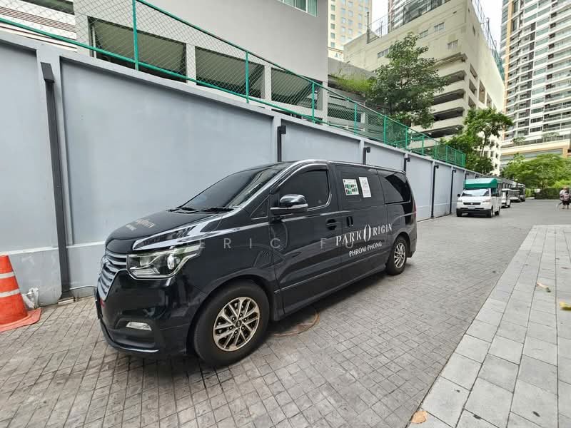 Park Origin Phrom Phong (Park 24), Bangkok, 68 Soi Sukhumvit 24, Khong Tan, Khlong Toei, Bangkok, 1 Bedroom, 29 sqm, Condo For Rent, by Eric Fu, 500199135 - DDproperty.com