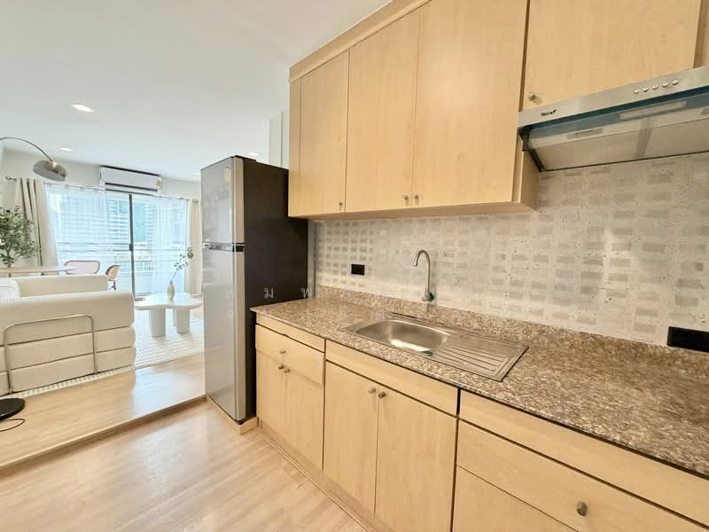 Thonglor Tower, Bangkok, Soi Thonglor, Sukhumvit 55 Road, Khlongtoei Nua, Watthana, Bangkok, 2 Bedrooms, 49 sqm, Condo For Rent, by พิมพ์ภัทรา แจ่มอุลิตรัตน, 500199145 - DDproperty.com