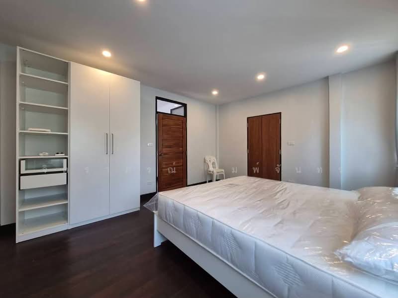 ฺBangna, Bangkok, Bang Na, Bang Na, Bangkok, 3 Bedrooms, 384 sqm, Single Detached House For Rent, by จิตราภรณ์ พิมพ์จันทร์, 500199156 - DDproperty.com