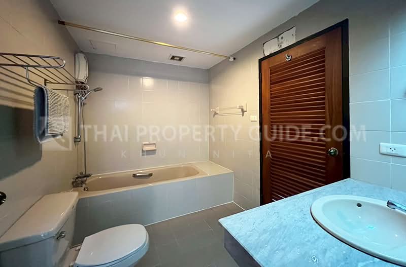 Tower Park, Bangkok, 88 Soi Sukhumvit 3, Sukhumvit Road, Khlongtoei Nua, Watthana, Bangkok, 3 Bedrooms, 268 sqm, Condo For Rent, by Khun Nita, 500199158 - DDproperty.com