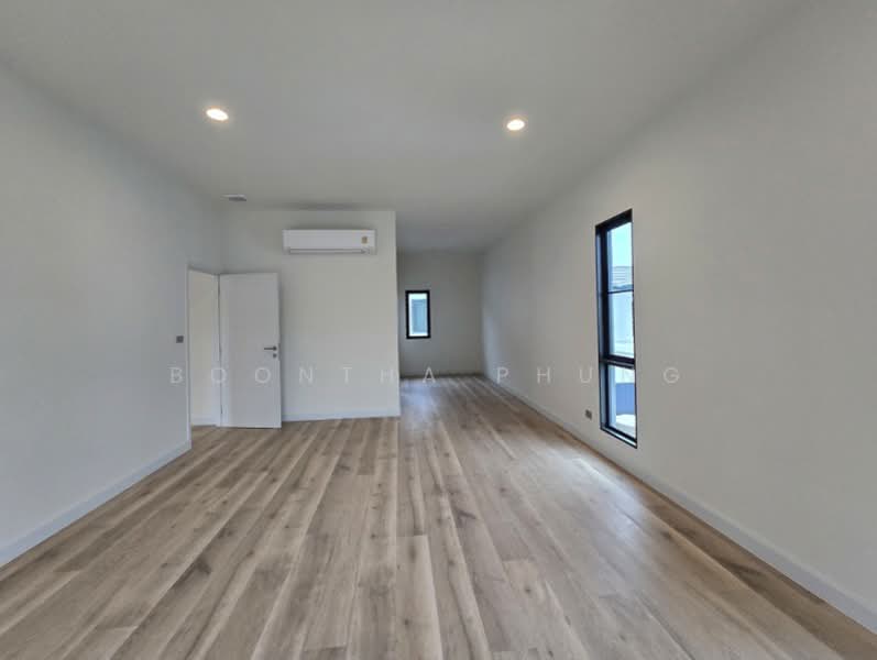Setthasiri Ratchapruek-Nakhon In, Nonthaburi, 168 Bang Yai-Bang Khu Lat Rd, Bang Len, Bang Yai, Nonthaburi, 4 Bedrooms, 285 sqm, Single Detached House For Sale, by Boontha Phung, 500199160 - DDproperty.com