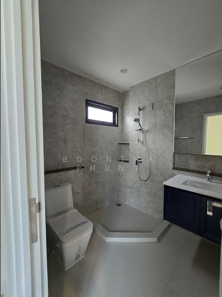 Setthasiri Ratchapruek-Nakhon In, Nonthaburi, 168 Bang Yai-Bang Khu Lat Rd, Bang Len, Bang Yai, Nonthaburi, 4 Bedrooms, 285 sqm, Single Detached House For Sale, by Boontha Phung, 500199160 - DDproperty.com