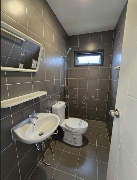 Setthasiri Ratchapruek-Nakhon In, Nonthaburi, 168 Bang Yai-Bang Khu Lat Rd, Bang Len, Bang Yai, Nonthaburi, 4 Bedrooms, 285 sqm, Single Detached House For Sale, by Boontha Phung, 500199160 - DDproperty.com