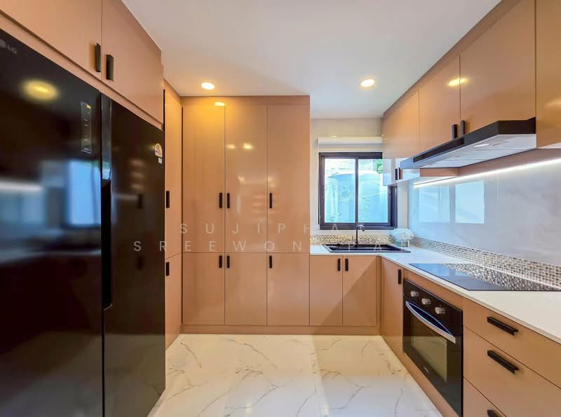 walking street, Chon Buri (Pattaya), เทพประสิทธิ์ 11, Nong Pru, Bang Lamung (Pattaya), Chon Buri (Pattaya), 5 Bedrooms, 340 sqm, Villa For Sale, by Sujiphat Sreewongpan, 500199163 - DDproperty.com