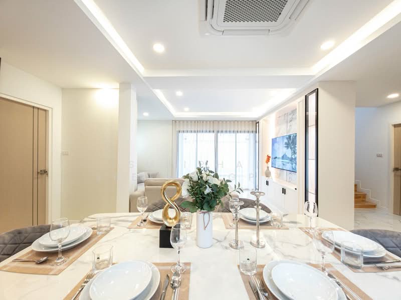 walking street, Chon Buri (Pattaya), เทพประสิทธิ์ 11, Nong Pru, Bang Lamung (Pattaya), Chon Buri (Pattaya), 5 Bedrooms, 340 sqm, Villa For Sale, by Sujiphat Sreewongpan, 500199163 - DDproperty.com