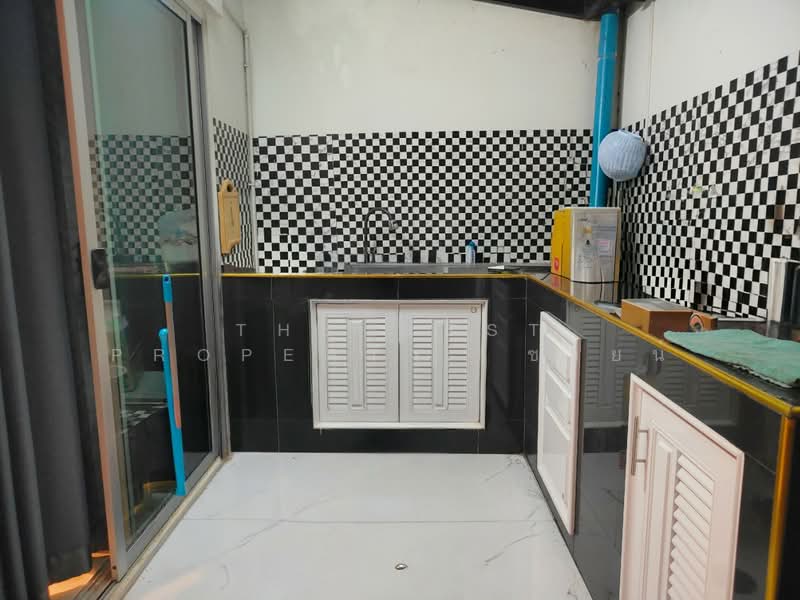 หมู่บ้านพฤกษา 137 บ้านโพธิ์-มอเตอร์เวย์ ฉะเชิงเทรา, ฉะเชิงเทรา, ท่าสะอ้าน, บางปะกง, ฉะเชิงเทรา, 120 ตร.ม., ทาวน์เฮ้าส์ ขาย, โดย The Best Property ซายน์, 500199164 - DDproperty.com