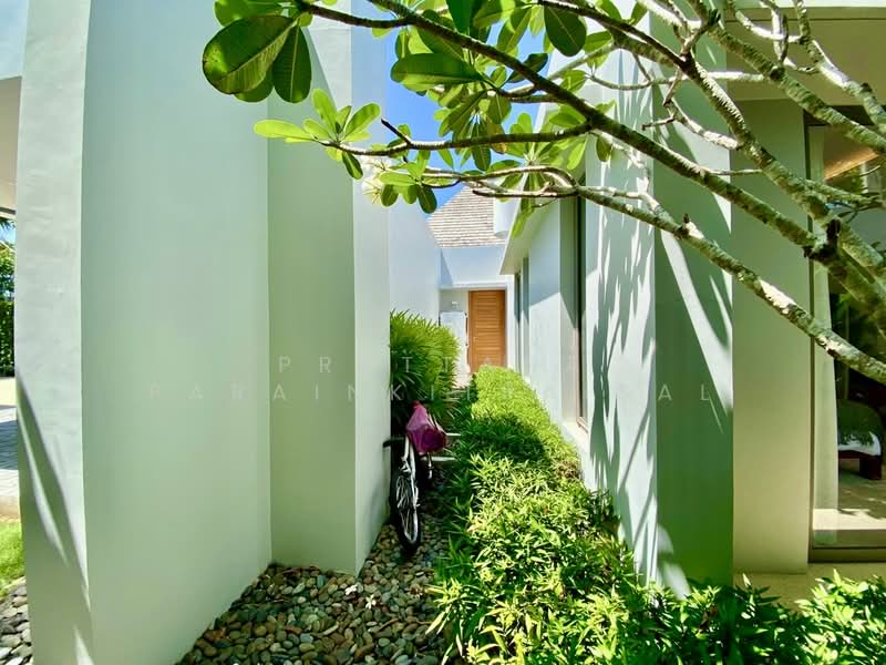 Anchan Flora Bangtao Phuket, Phuket, Thep Krasattri, Thalang, Phuket, 4 Bedrooms, 625 sqm, Villa For Sale, by Prattana Parainkitpaisal, 500199181 - DDproperty.com