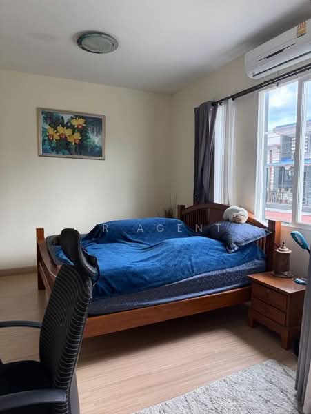 Gusto Sathorn - Taksin, Bangkok, Chom Thong, Chom Thong, Bangkok, 3 Bedrooms, 125 sqm, Townhouse For Rent, by NR AGENT, 500199186 - DDproperty.com