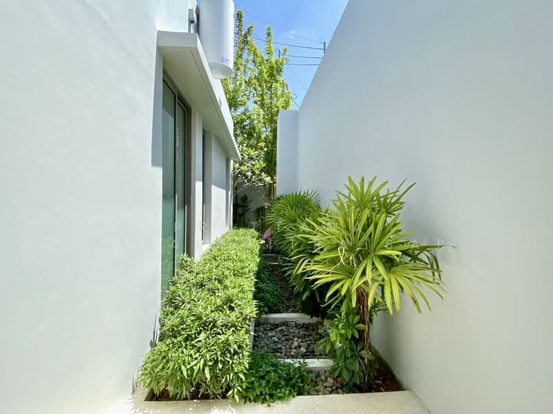 Anchan Flora, Phuket, Thep Krasattri, Thalang, Phuket, 4 Bedrooms, 625 sqm, Villa For Rent, by Prattana Parainkitpaisal, 500199193 - DDproperty.com