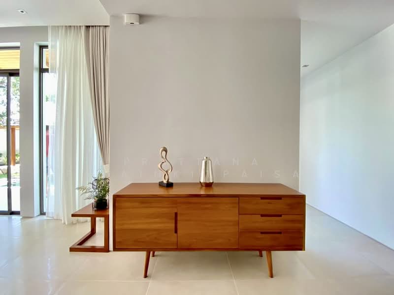 Anchan Flora, Phuket, Thep Krasattri, Thalang, Phuket, 4 Bedrooms, 625 sqm, Villa For Rent, by Prattana Parainkitpaisal, 500199193 - DDproperty.com