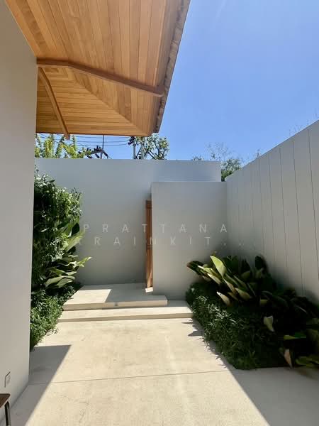 Anchan Flora, Phuket, Thep Krasattri, Thalang, Phuket, 4 Bedrooms, 625 sqm, Villa For Rent, by Prattana Parainkitpaisal, 500199193 - DDproperty.com