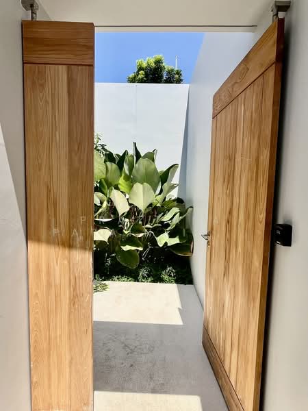 Anchan Flora, Phuket, Thep Krasattri, Thalang, Phuket, 4 Bedrooms, 625 sqm, Villa For Rent, by Prattana Parainkitpaisal, 500199193 - DDproperty.com