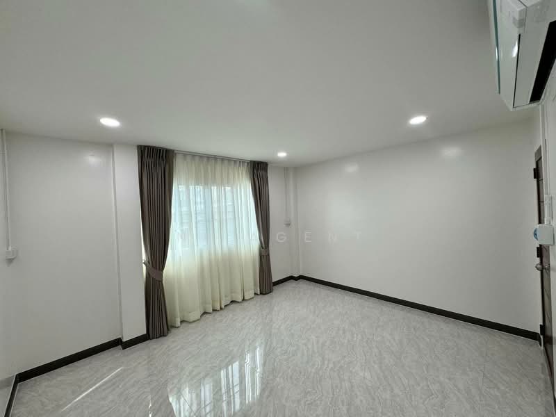 บ้านเดี่ยว 2 ชั้น ซอย โกสุมรวมใจ 17, กรุงเทพ, ดอนเมือง, ดอนเมือง, กรุงเทพ, 240 ตร.ม., บ้านเดี่ยว ให้เช่า, โดย NR AGENT, 500199196 - DDproperty.com