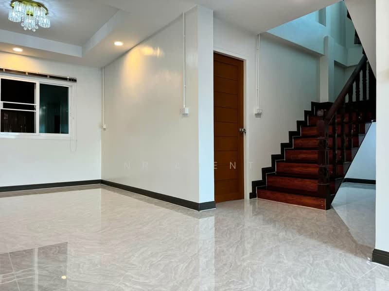 บ้านเดี่ยว 2 ชั้น ซอย โกสุมรวมใจ 17, กรุงเทพ, ดอนเมือง, ดอนเมือง, กรุงเทพ, 240 ตร.ม., บ้านเดี่ยว ให้เช่า, โดย NR AGENT, 500199196 - DDproperty.com