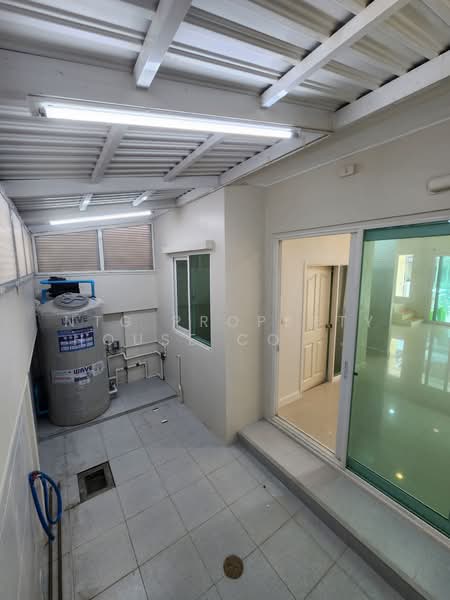 Baan Klang Muang S-Sense Rama 9-Ladprao, Bangkok, Soi Ladprao 84, Ladprao Road, Wang Thonglang, Wang Thonglang, Bangkok, 4 Bedrooms, 160 sqm, Townhouse For Rent, by NTG Property House Co.,Ltd., 500199199 - DDproperty.com