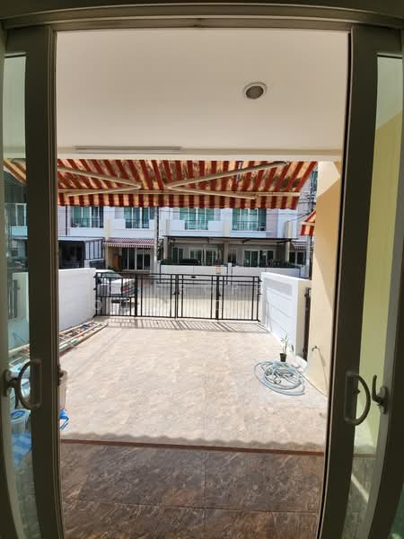 Baan Klang Muang S-Sense Rama 9-Ladprao, Bangkok, Soi Ladprao 84, Ladprao Road, Wang Thonglang, Wang Thonglang, Bangkok, 4 Bedrooms, 160 sqm, Townhouse For Rent, by NTG Property House Co.,Ltd., 500199199 - DDproperty.com