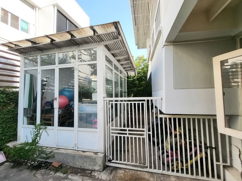 ขายบ้านเดี่ยว หมู่บ้านเสรี 7 พระราม 9 ซอย 62 ขนาด 79 ตร.ว. 3 ห้องนอน ใกล้ The Nine พระราม 9, กรุงเทพ, สวนหลวง, สวนหลวง, กรุงเทพ, 180 ตร.ม., บ้านเดี่ยว ขาย, โดย คุณ ณิชาภา, 500199219 - DDproperty.com