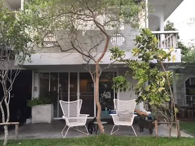 ขาย - ขายบ้านเดี่ยว หมู่บ้านเสรี 7 พระราม 9 ซอย 62 ขนาด 79 ตร.ว. 3 ห้องนอน ใกล้ The Nine พระราม 9, กรุงเทพ