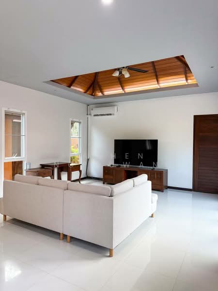 For Rent: Resort-style pool villa, Koh Kaew, Phuket. Private pool. Rent: 150,000 THB/month, Phuket, Ko Kaeo, Muang Phuket, Phuket, 2 Bedrooms, 240 sqm, Villa For Rent, by Rachen Nopsuwan, 500199226 - DDproperty.com