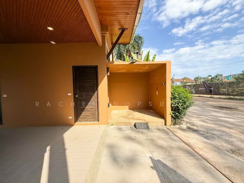 For Rent: Resort-style pool villa, Koh Kaew, Phuket. Private pool. Rent: 150,000 THB/month, Phuket, Ko Kaeo, Muang Phuket, Phuket, 2 Bedrooms, 240 sqm, Villa For Rent, by Rachen Nopsuwan, 500199226 - DDproperty.com