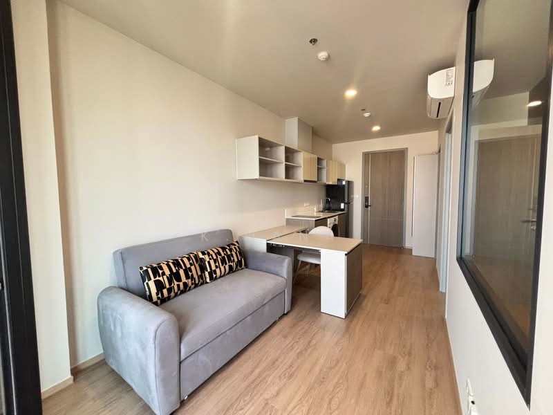 The Issara Sathorn : ดิ อิสสระ สาทร, Bangkok, ถนนจันทน์, Thung Maha Mek, Sathon, Bangkok, 1 Bedroom, 37 sqm, Condo For Sale, by K.Nana, 500199240 - DDproperty.com