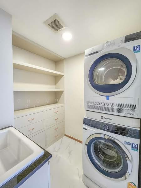 Maestro 39, Bangkok, Sukhumvit Road, Khlong Tan Nua, Watthana, Bangkok, 3 Bedrooms, 122 sqm, Condo For Sale, by Chomratkamol Soontorntarawong (Gor), 500199241 - DDproperty.com