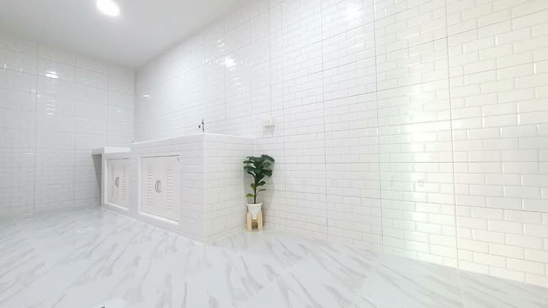 Baan Pruksa 13 Rangsit-Klong 3, Pathum Thani, Moobaan Pruksa 13, Khlong Sam, Khlong Luang, Pathum Thani, 3 Bedrooms, 72 sqm, Townhouse For Sale, by สมโพธิ เทศวิรัช, 500199244 - DDproperty.com