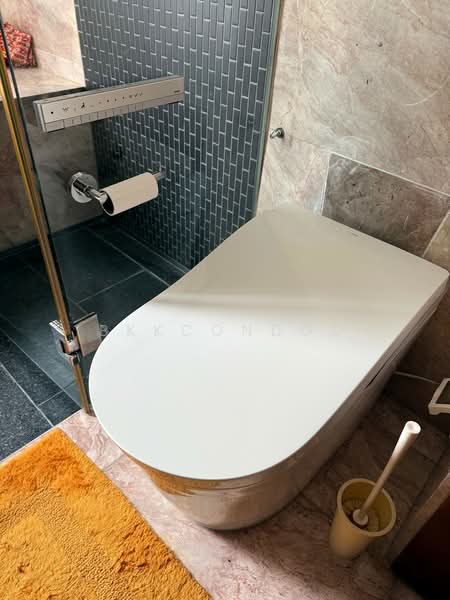 Hansar Rajdamri, Bangkok, 3-250 Soi Mahatlek Luang 2, Lumphini, Pathum Wan, Bangkok, 2 Bedrooms, 106 sqm, Condo For Sale, by BKKCONDOS, 500199251 - DDproperty.com