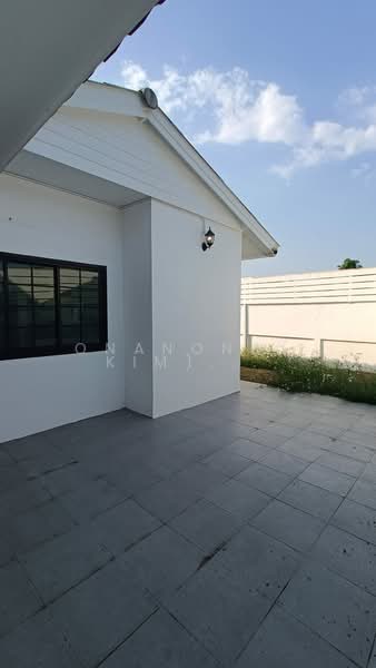 บ้านสวย สไตล์คลาสสิค หางดง, Chiang Mai, Hang Dong, Hang Dong, Chiang Mai, 4 Bedrooms, 500 sqm, Single Detached House For Sale, by Onanong(Kim) Khamphao, 500199261 - DDproperty.com