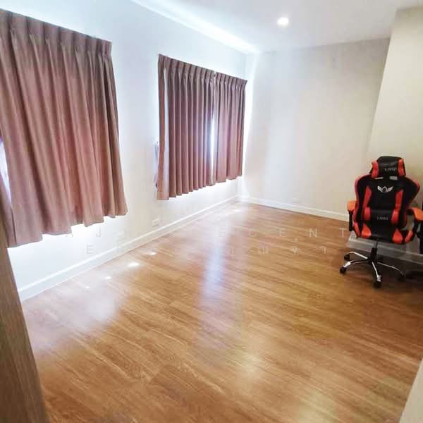 V Compound Ratchaphruek-Pinklao, Nonthaburi, Soi Suan Phak 32, Mahasawat, Bang Kruai, Nonthaburi, 2 Bedrooms, 110 sqm, Townhouse For Sale, by AJHOMECENTER - คุณจ๋า, 500199265 - DDproperty.com