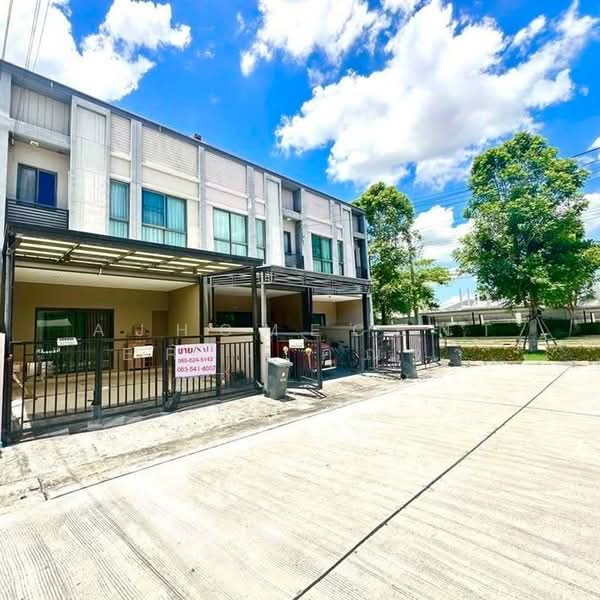 V Compound Ratchaphruek-Pinklao, Nonthaburi, Soi Suan Phak 32, Mahasawat, Bang Kruai, Nonthaburi, 2 Bedrooms, 110 sqm, Townhouse For Sale, by AJHOMECENTER - คุณจ๋า, 500199265 - DDproperty.com