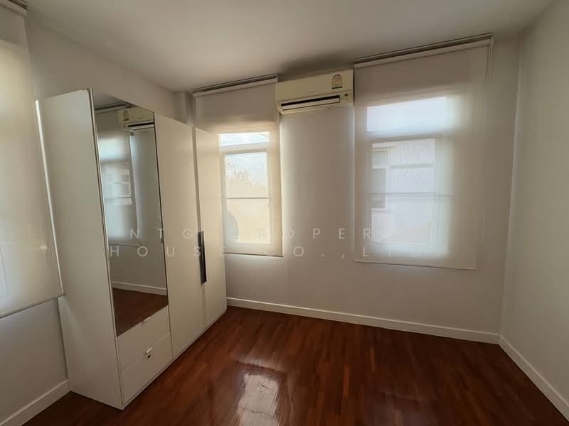 Rasa Spanish Courtyard : รสา สแปนิช คอร์ทยาร์ด, กรุงเทพ, จรเข้บัว, ลาดพร้าว, กรุงเทพ, 200 ตร.ม., บ้านเดี่ยว ให้เช่า, โดย NTG Property House Co.,Ltd., 500199280 - DDproperty.com