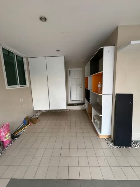 Rasa Spanish Courtyard : รสา สแปนิช คอร์ทยาร์ด, กรุงเทพ, จรเข้บัว, ลาดพร้าว, กรุงเทพ, 200 ตร.ม., บ้านเดี่ยว ให้เช่า, โดย NTG Property House Co.,Ltd., 500199280 - DDproperty.com