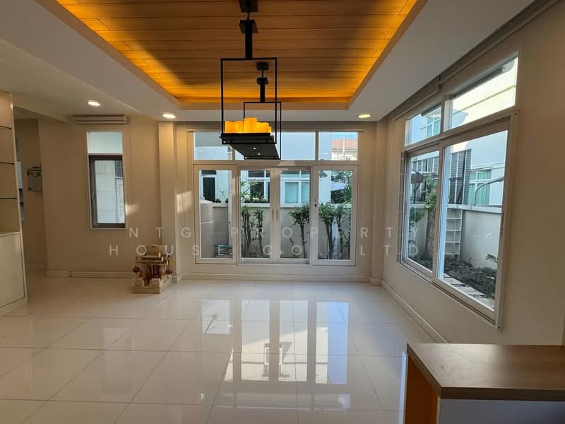 For Rent - Rasa Spanish Courtyard, Bangkok