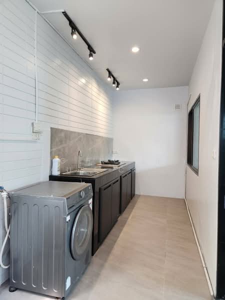 Areeya Mandarina Sukhumvit 77 : อารียา แมนดารีนา สุขุมวิท 77, กรุงเทพ, ถนนสุขุมวิท 77 (อ่อนนุช), สวนหลวง, สวนหลวง, กรุงเทพ, 200 ตร.ม., ทาวน์เฮ้าส์ ให้เช่า, โดย NTG Property House Co.,Ltd., 500199287 - DDproperty.com