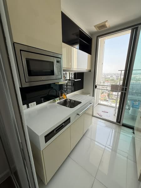The Room Sukhumvit 62, Bangkok, 2288 Sukhumvit Road, Bang Chak, Phra Khanong, Bangkok, 1 Bedroom, 45 sqm, Condo For Rent, by โชติพัฒน์ วณิชนันทิวัฒน์, 500199298 - DDproperty.com