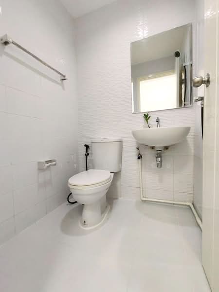 Baan Pruksa 87/2 Srinakarin-Bangna : บ้านพฤกษา 87/2 ศรีนครินทร์-บางนา, สมุทรปราการ, ถนนหนามแดง, บางแก้ว, บางพลี, สมุทรปราการ, 95 ตร.ม., ทาวน์เฮ้าส์ ขาย, โดย ปุณณภา นารานนทชัย, 500199300 - DDproperty.com