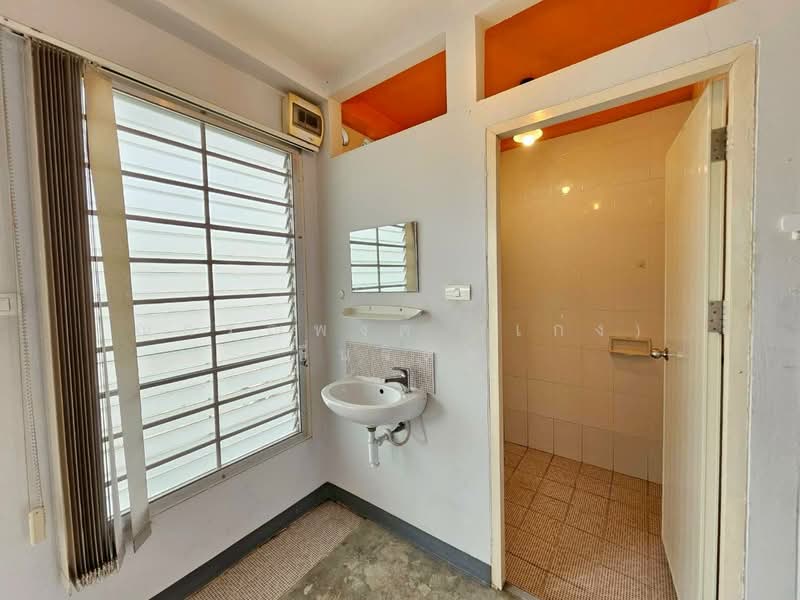 Sandy’s place, Chiang Mai, Su Thep, Muang Chiang Mai, Chiang Mai, , 38 sqm, Business For Sale, by Nakornpong Chuenjit, 500199306 - DDproperty.com