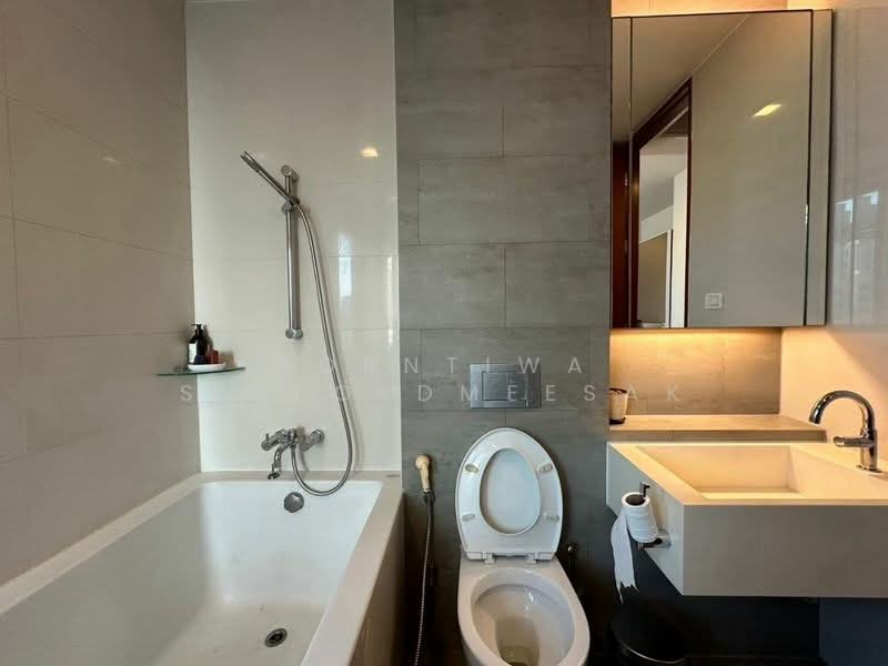 ASHTON Morph 38, Bangkok, 88 Soi Sukhumvit 38, Phra Kanong, Khlong Toei, Bangkok, 2 Bedrooms, 75 sqm, Condo For Rent, by Porntiwa Srikoedmeesak, 500199307 - DDproperty.com