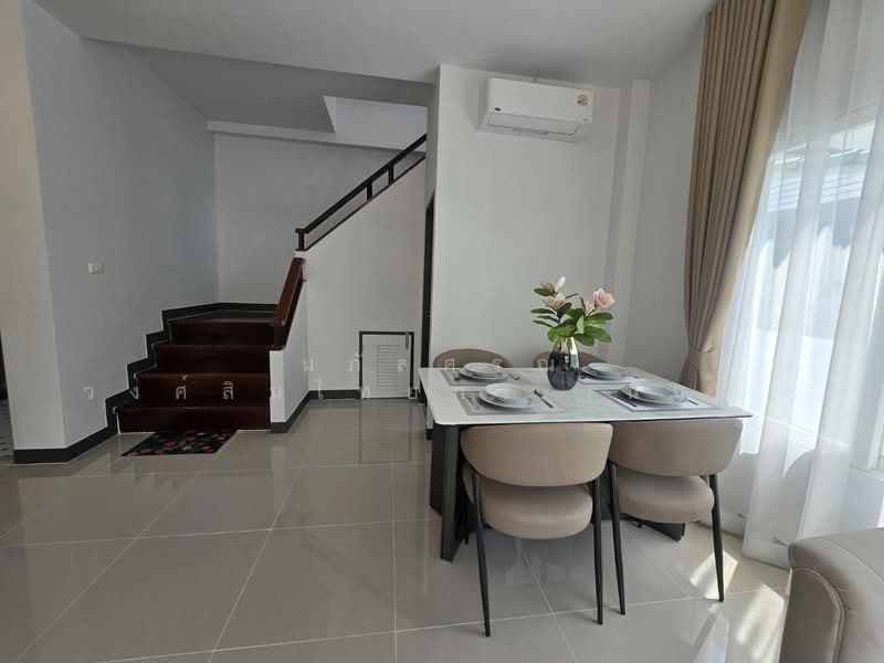 หมู่บ้าน บ้านสวน ร่มเกล้า-สุวรรณภูมิ แขวงมีนบุรี เขตมีนบุรี, กรุงเทพ, ร่มเกล้า, มีนบุรี, มีนบุรี, กรุงเทพ, 200 ตร.ม., บ้านเดี่ยว ขาย, โดย นภัสศรณ์ วงศ์สินไทยกร (นันท์), 500199318 - DDproperty.com