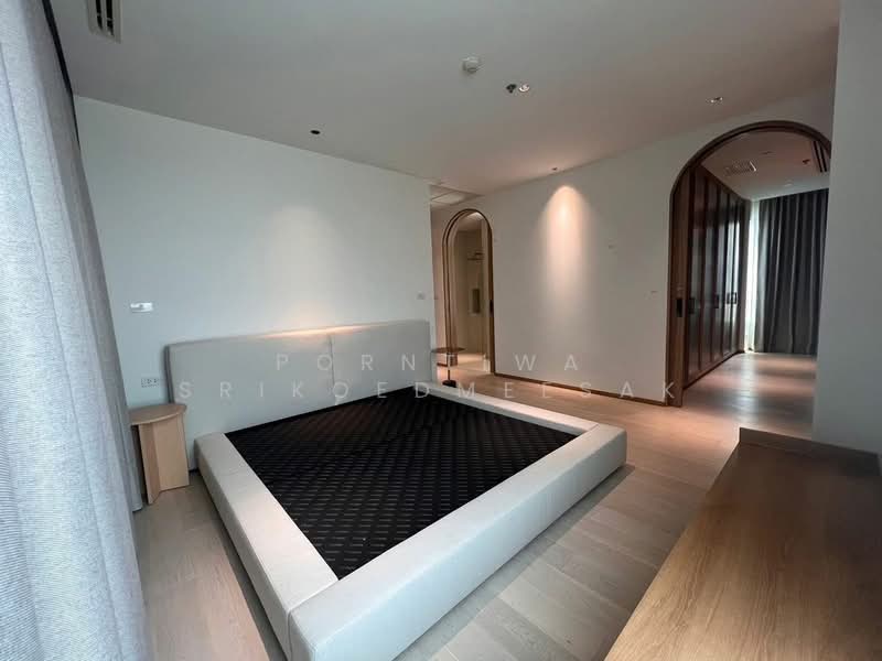 The Lofts Yennakart, Bangkok, 366 ์Soi Nang Linchi Yenakat Road, Chong Nonsi, Yan Nawa, Bangkok, 2 Bedrooms, 185 sqm, Condo For Rent, by Porntiwa Srikoedmeesak, 500199340 - DDproperty.com