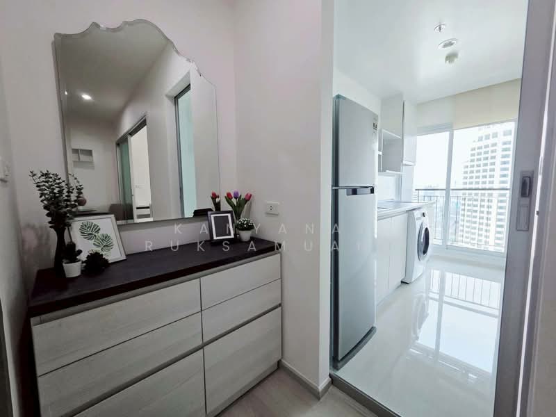 Life Ratchadapisek, Bangkok, 279 Ratchadapisaek Road, Huai Khwang, Huai Khwang, Bangkok, 1 Bedroom, 39 sqm, Condo For Sale, by Kanyanat Ruksamuang, 500199347 - DDproperty.com