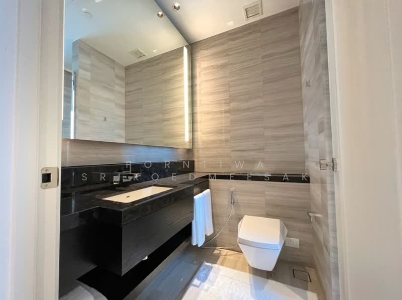 Four Seasons Private Residences : โฟร์ ซีซั่นส์ ไพรเวท เรสสิเด้นซ์, กรุงเทพ, 300 ถนนเจริญกรุง, ยานนาวา, สาทร, กรุงเทพ, 116 ตร.ม., คอนโด ให้เช่า, โดย Porntiwa Srikoedmeesak, 500199351 - DDproperty.com