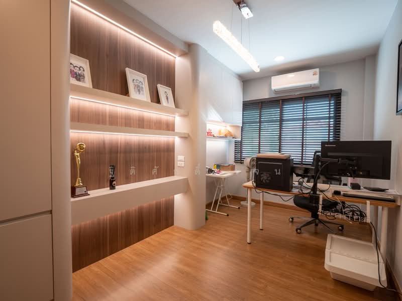 Centro Rama 5-Nakhon In, Nonthaburi, Soi Bang Khu Wiang 3, Bang Khu Wiang, Bang Kruai, Nonthaburi, 4 Bedrooms, 280 sqm, Single Detached House For Sale, by TITISAK Jane, 500199371 - DDproperty.com